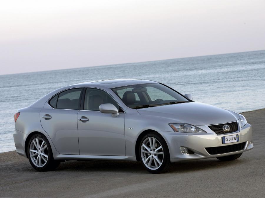  Lexus IS250 2005 года  (EU) (фото 8 из 30)